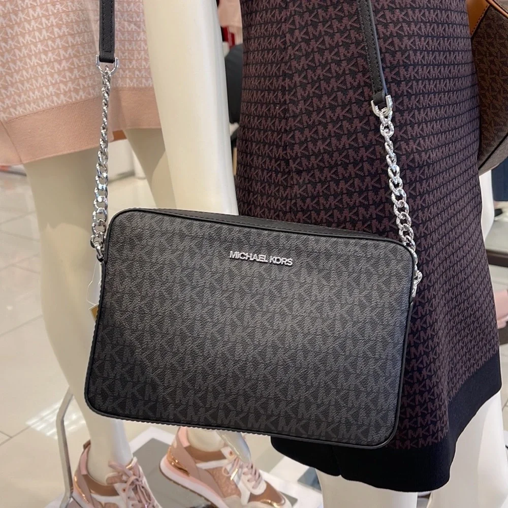 Michael Kors Jet Set Item Large East West Zip Crossbody Black - Picture 13 of 16